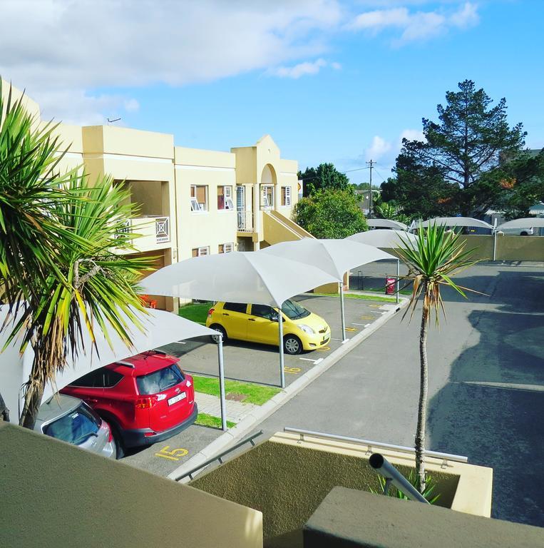 Smithland Guest Apartments Cape Town Bellville Exterior foto
